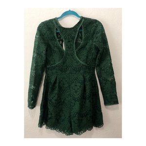 NWT 🍒Green Romper💸